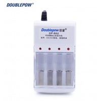 DOUBLEPOW DP-B02 4 Slots Battery Charger