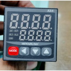 HANYOUNG NUX Temperature Controller AX4-1A NEW