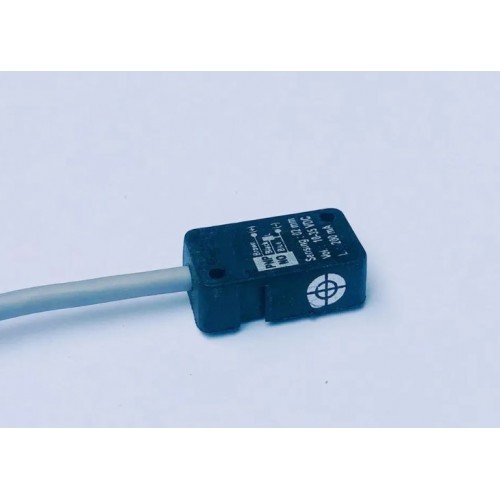 Samrat Wire Rectangular Inductive Proximity Sensor, For Metal Sensing, 5 Mm - product image